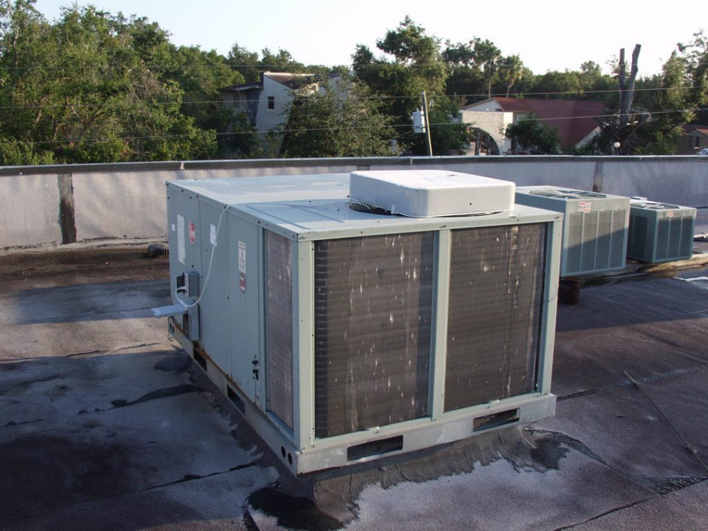 commercial roof top HVAC unit image